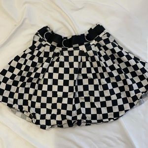 Pretty in punq checkered schoolgirl skirt